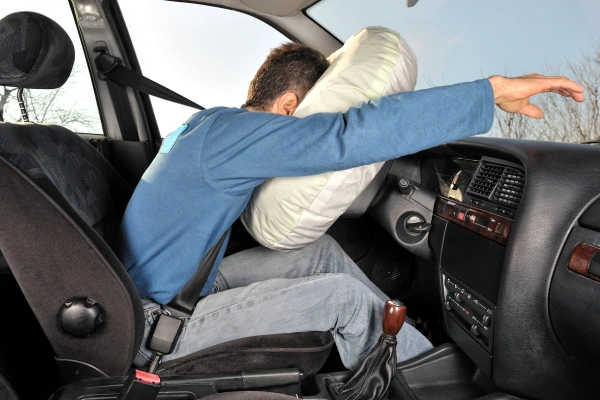 عملکرد ایربگ خودرو